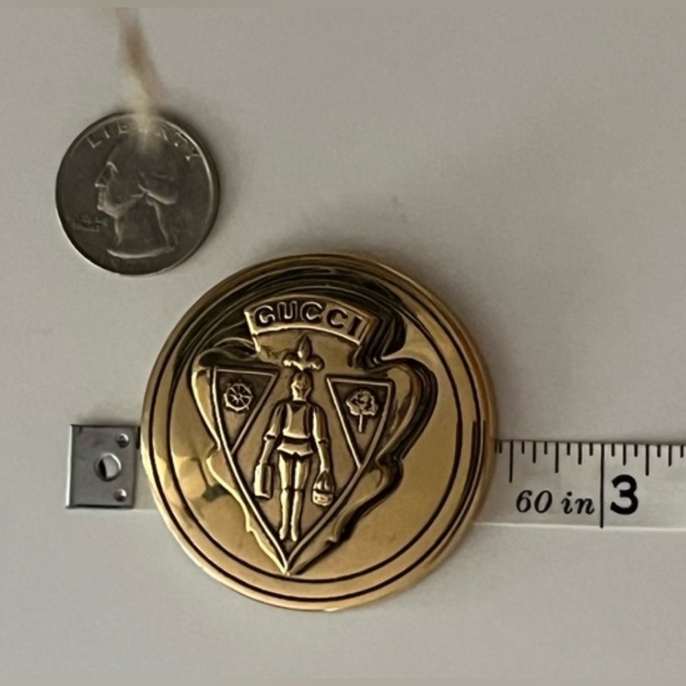 Vintage Authentic Gucci Crest Piece